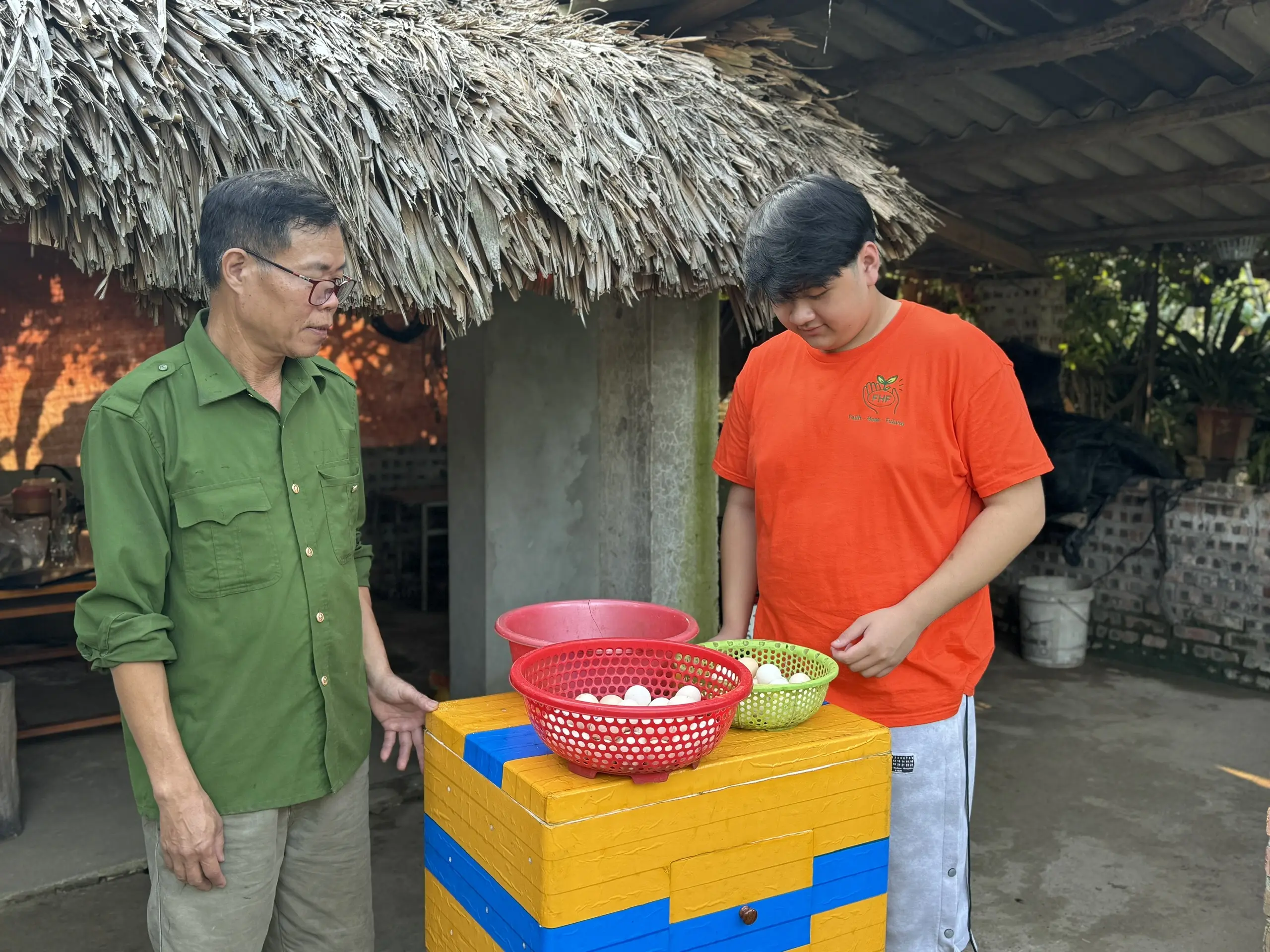 Give chicken - Send trust