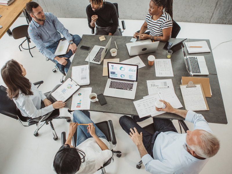 Process 05: Organize regular meetings and provide feedback on club activities